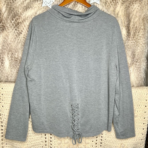 Nanette Lepore Grey Sweatshirt - Picture 2 of 3